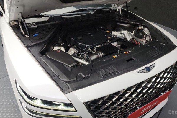 2022 Genesis GV80 с пробегом 114 416 км