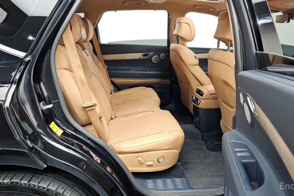 2022 Genesis GV80 с пробегом 60 728 км