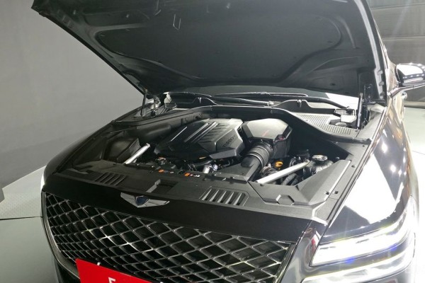 2021 Genesis GV80 с пробегом 66 604 км