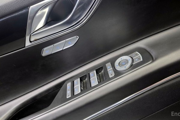 2021 Genesis GV80 с пробегом 66 604 км