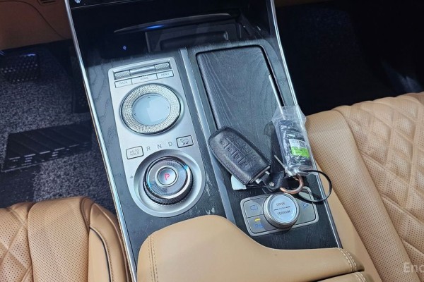 2021 Genesis GV80 с пробегом 46 485 км