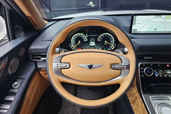 2021 Genesis GV80 с пробегом 46 485 км