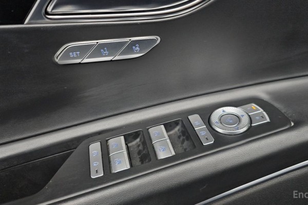 2021 Genesis GV80 с пробегом 45 516 км