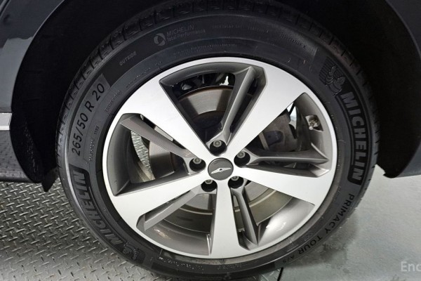 2021 Genesis GV80 с пробегом 98 703 км