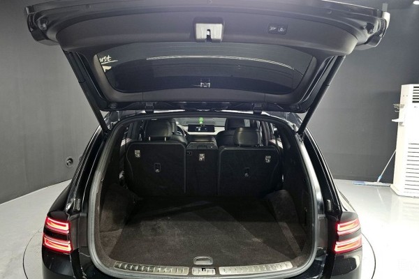 2021 Genesis GV80 с пробегом 98 703 км