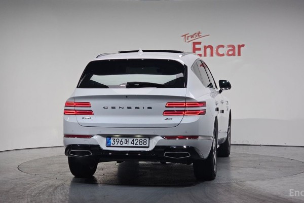 2022 Genesis GV80 с пробегом 130 686 км