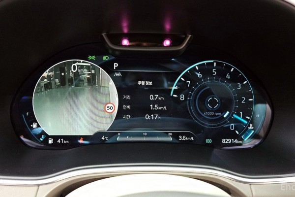 2022 Genesis GV80 с пробегом 82 914 км