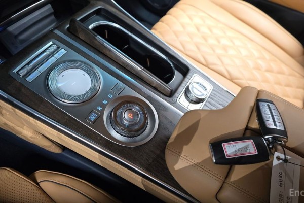 2022 Genesis GV80 с пробегом 68 754 км