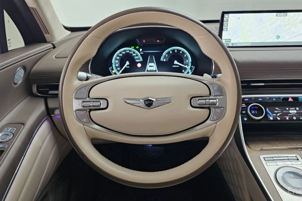 2022 Genesis GV80 с пробегом 130 686 км
