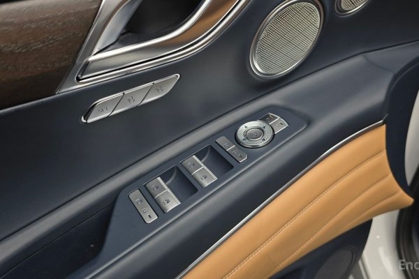 2022 Genesis GV80 с пробегом 68 754 км