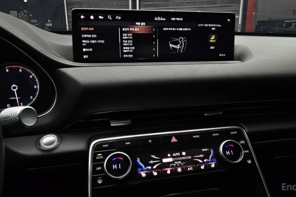 2021 Genesis GV80 с пробегом 56 168 км