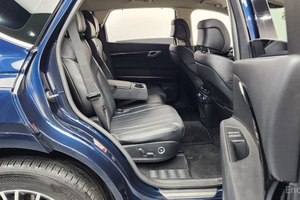 2022 Genesis GV80 с пробегом 80 404 км