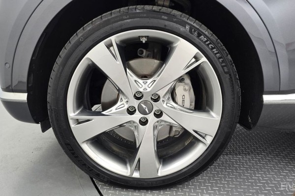 2021 Genesis GV80 с пробегом 41 555 км