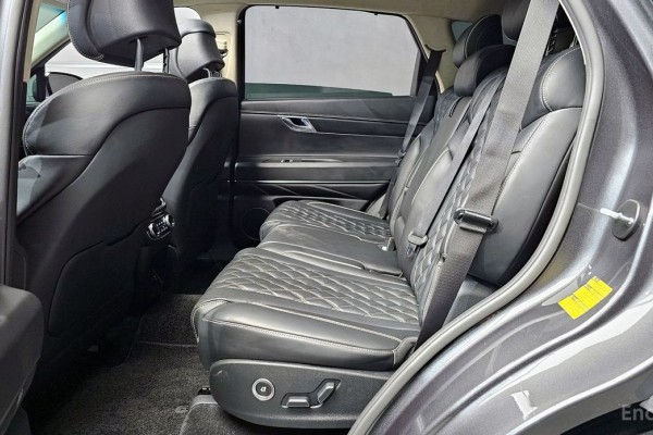 2021 Genesis GV80 с пробегом 76 532 км