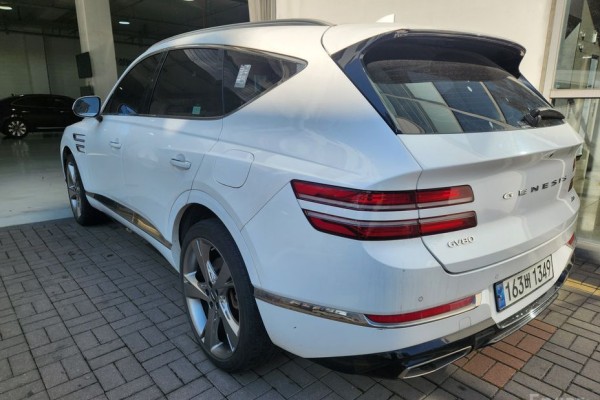 2021 Genesis GV80 с пробегом 115 857 км