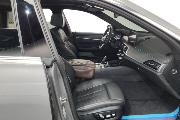 2021 BMW 6 серии с пробегом 76 269 км