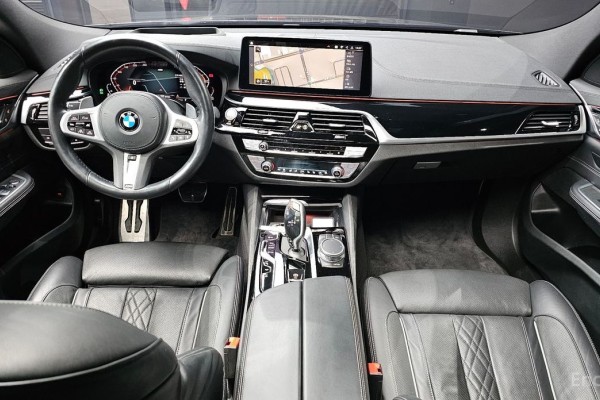 2021 BMW 6 серии с пробегом 49 624 км