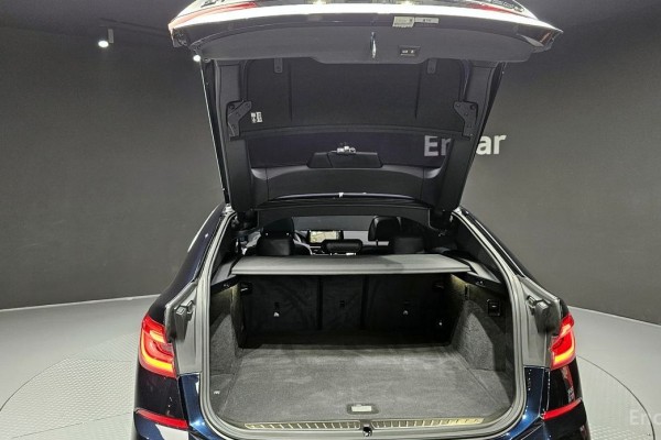 2021 BMW 6 серии с пробегом 49 624 км