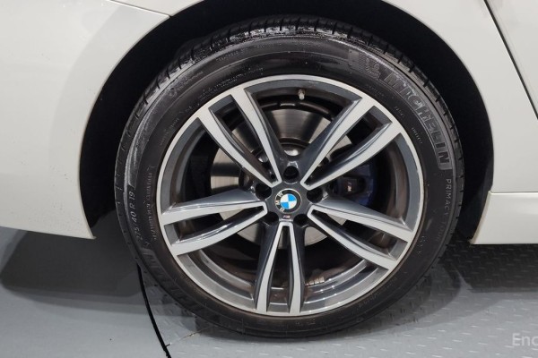 2020 BMW 6 серии с пробегом 42 870 км