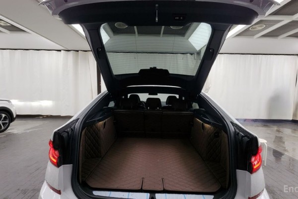 2023 BMW 6 серии с пробегом 99 890 км