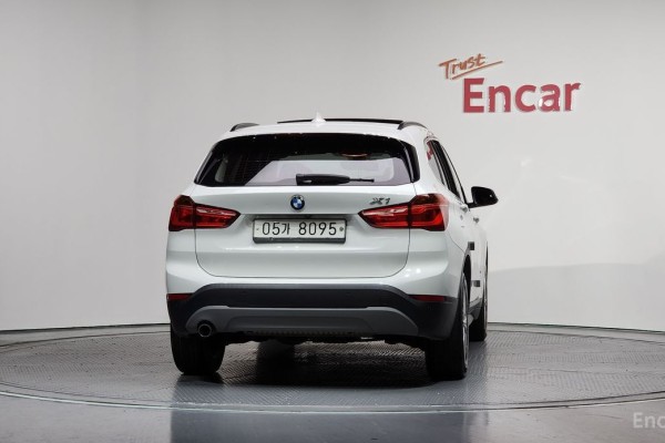 2017 BMW X1 с пробегом 82 026 км