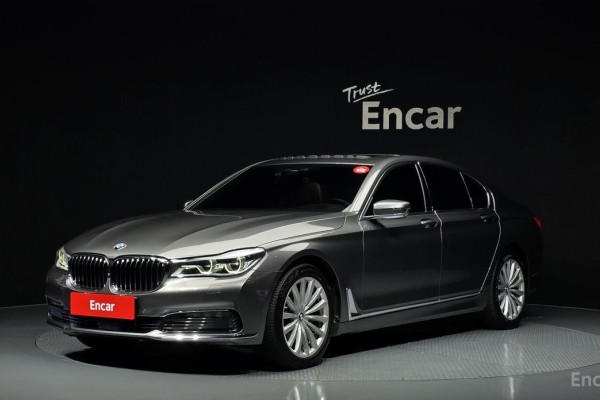 2015 BMW 7 серии с пробегом 105 550 км