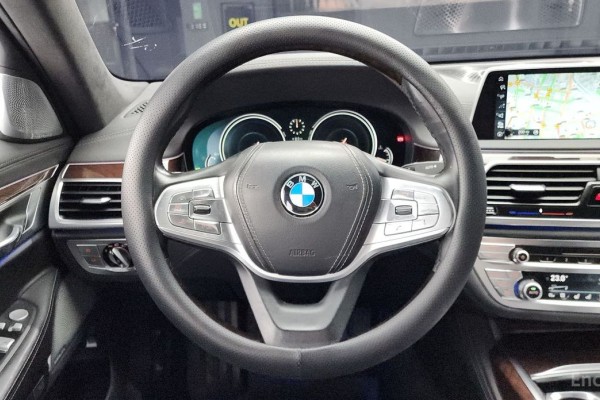 2016 BMW 7 серии с пробегом 133 749 км
