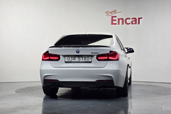 2018 BMW 3 серии с пробегом 101 732 км