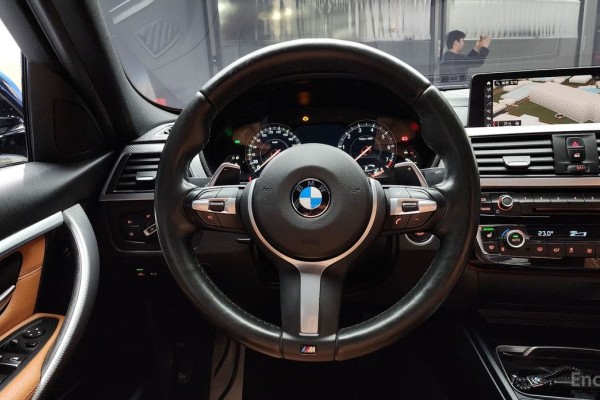 2018 BMW 3 серии с пробегом 127 024 км