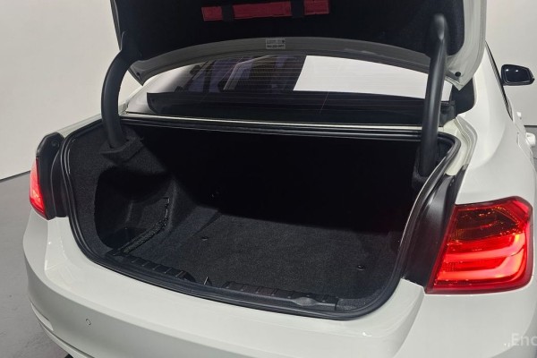 2012 BMW 3 серии с пробегом 44 302 км