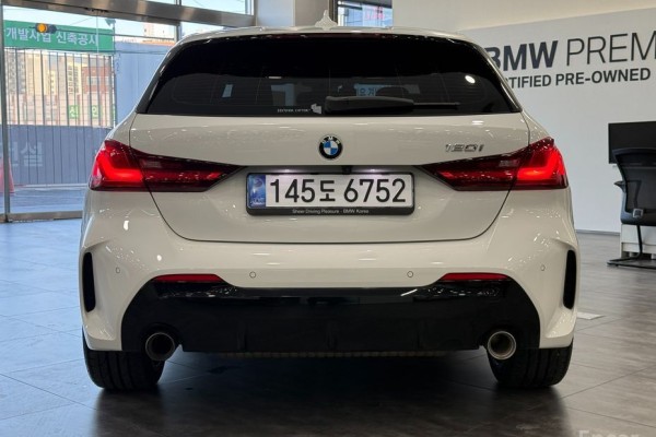 2023 BMW 1 серии с пробегом 44 209 км