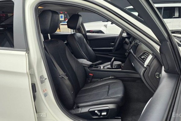 2018 BMW 3 серии с пробегом 40 399 км