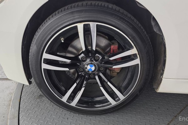 2017 BMW 3 серии с пробегом 131 246 км