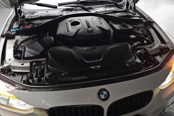 2018 BMW 3 серии с пробегом 139 970 км