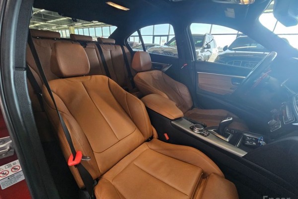 2018 BMW 3 серии с пробегом 133 008 км