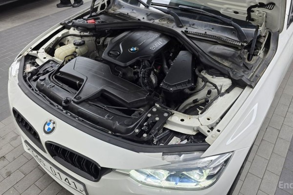 2015 BMW 3 серии с пробегом 111 968 км