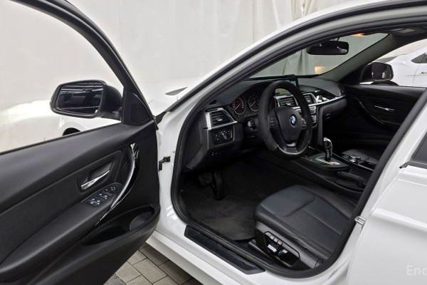 2018 BMW 3 серии с пробегом 52 633 км