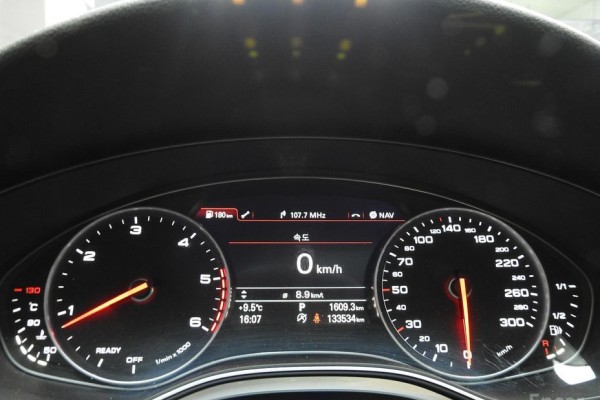 2016 Audi A6 с пробегом 133 634 км