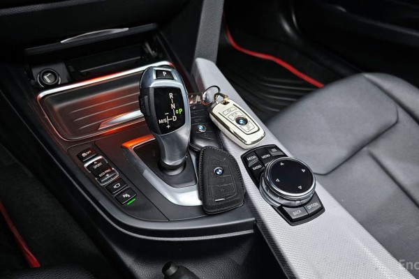 2014 BMW 3 серии с пробегом 128 557 км