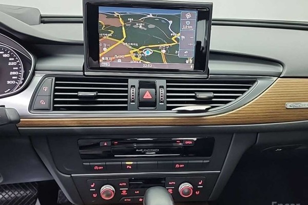 2015 Audi A6 с пробегом 128 181 км