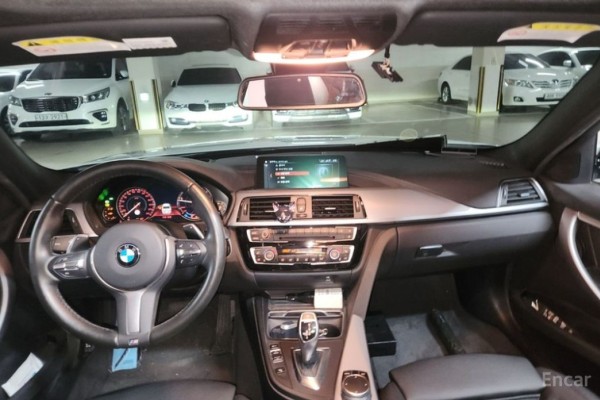 2018 BMW 3 серии с пробегом 46 610 км