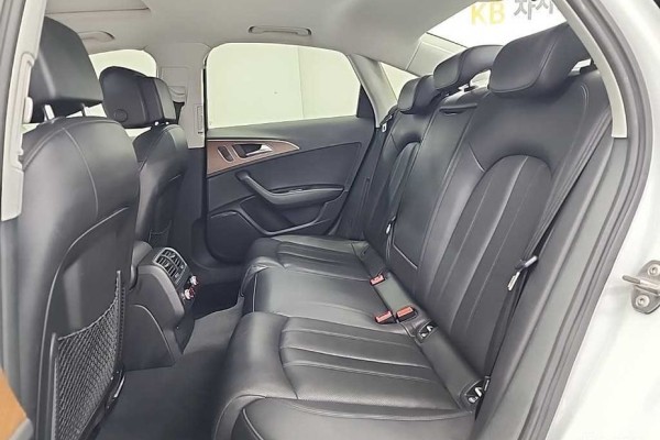 2015 Audi A6 с пробегом 128 181 км