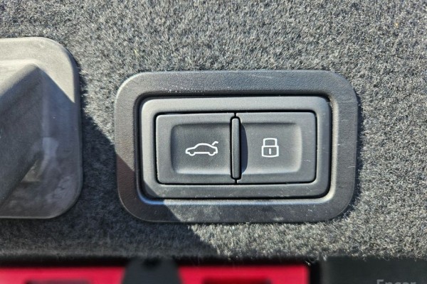 2016 Audi A6 с пробегом 145 640 км