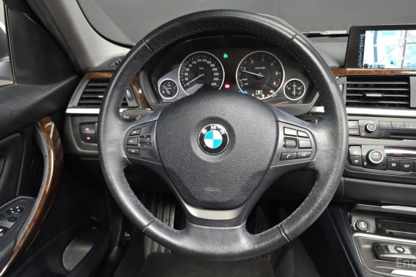 2015 BMW 3 серии с пробегом 88 737 км