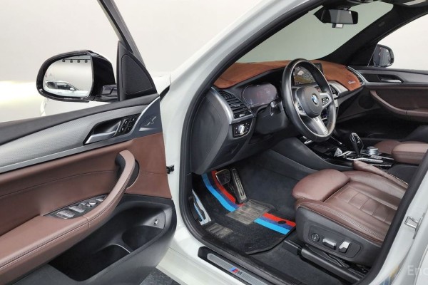 2021 BMW X3 с пробегом 77 891 км