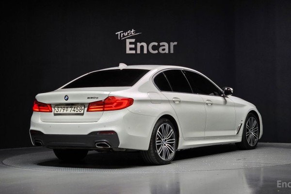 2020 BMW 5 серии с пробегом 112 670 км
