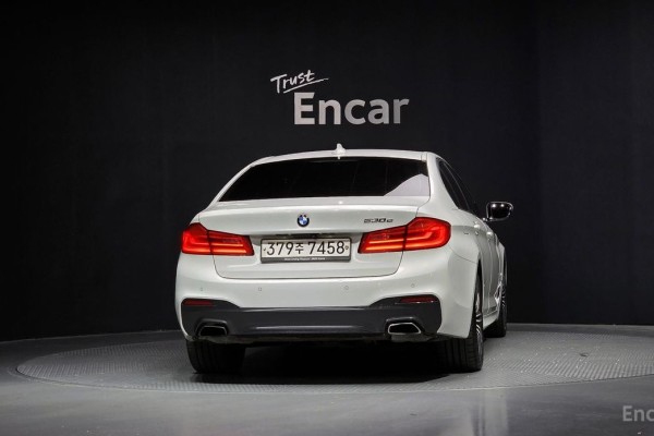 2020 BMW 5 серии с пробегом 112 670 км