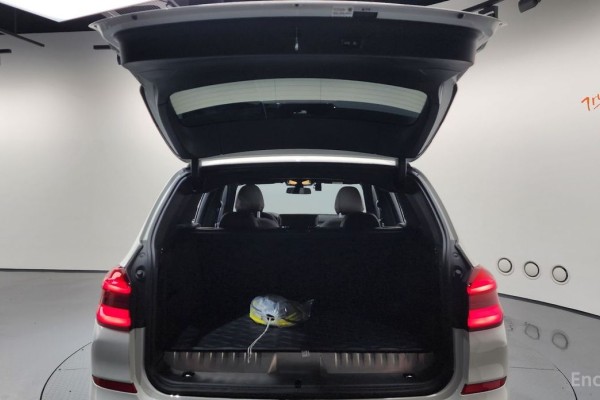 2021 BMW X3 с пробегом 77 391 км