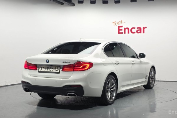 2020 BMW 5 серии с пробегом 107 790 км