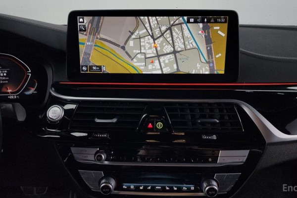 2021 BMW 5 серии с пробегом 96 430 км